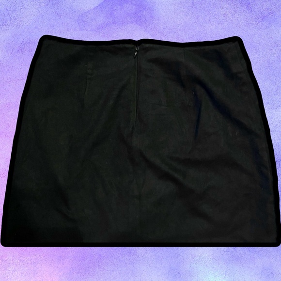 🌈 Beautiful boho embroidered skirt - Picture 6 of 7